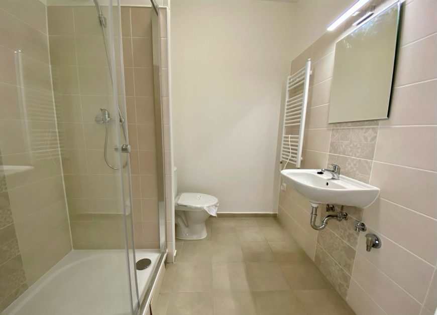 Bathroom with a bathtub